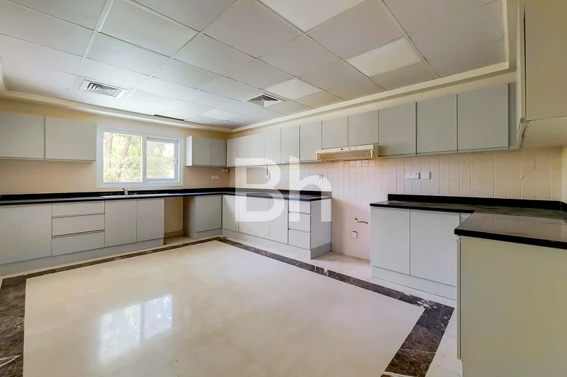 Upgraded | Close To Lake | Large Plot63726113561217114