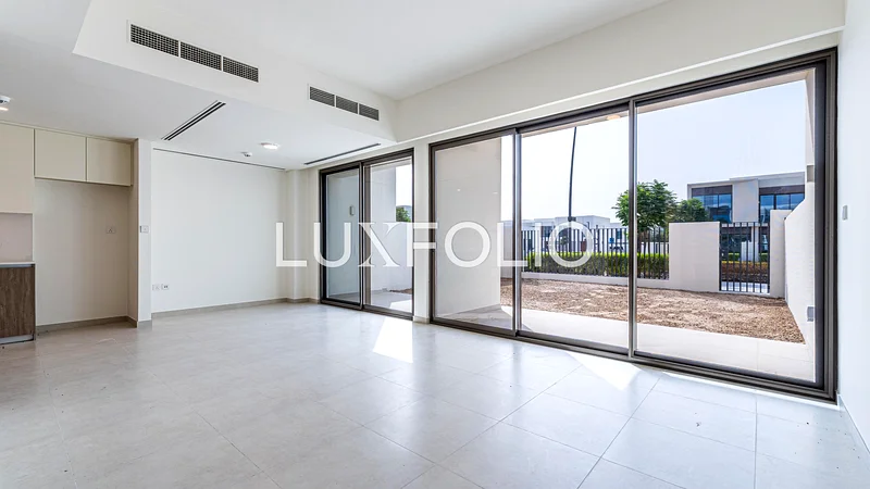 منزل مطبخ زاوية | قريب من الشاطئ الذهبي | رهن عقاري63947675026433111