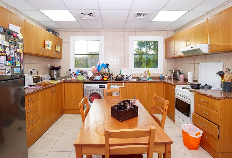 Spacious I Higher Floor I 2BR + Study63809488560129111