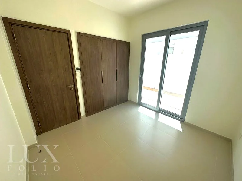 Vacant Feb | View Today | Near Pool63733234453250114