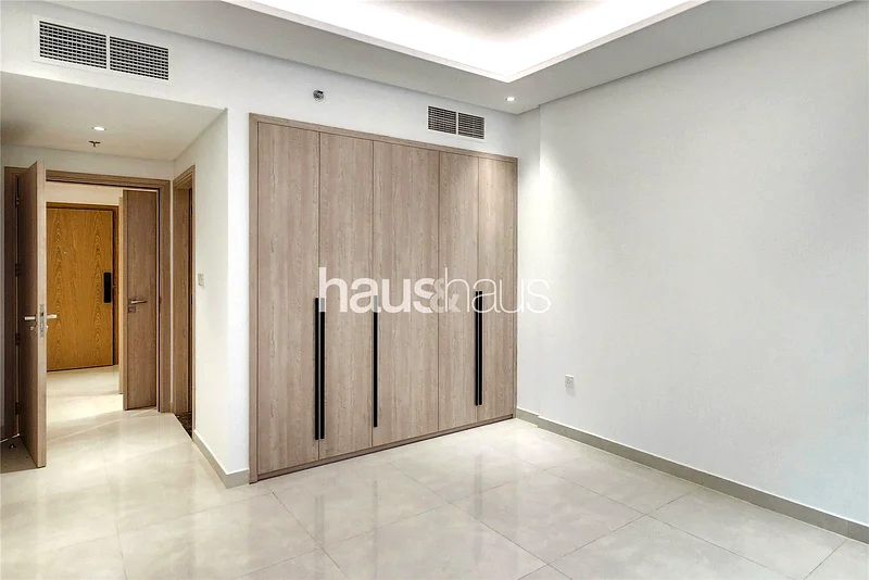 جديد بالكامل | مع أجهزة مطبخ | طابق منخفض63787388520835112