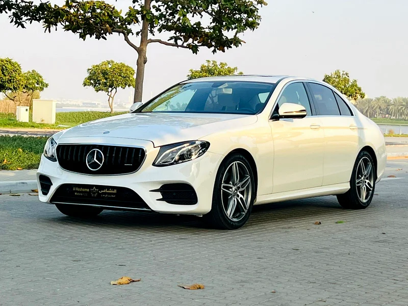 Mercedes Benz E300 full option perfect condition63612088722562112