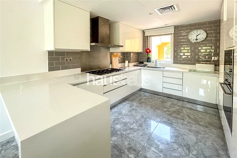 Extended | Upgraded | Internal Location63919567546753112
