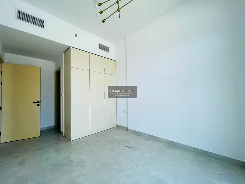 VACANT | SPACIOUS UNIT | 2BHK63778250381057114