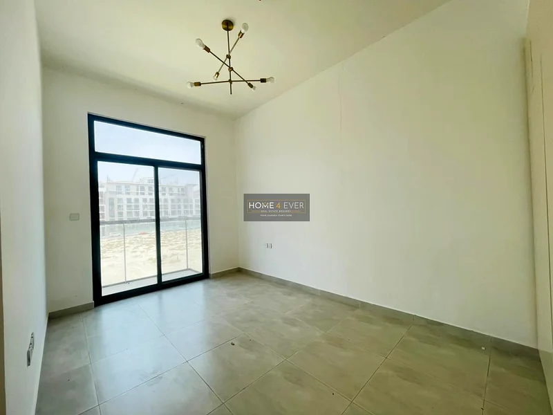 VACANT | SPACIOUS UNIT | 2BHK63778250381057110