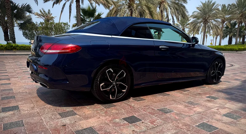 Mercedes-Benz C300 – Excellent Condition63613133764993111