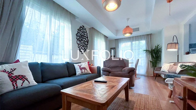 Single row | Notice served | 2701 plot63922626011905111