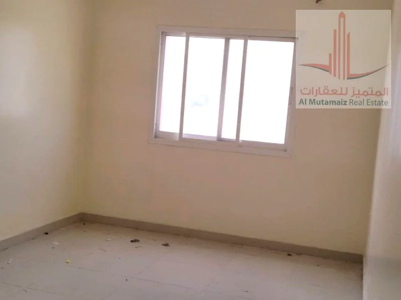 شقة مكونة من غرفتين نوم مع صالة وثلاث حمامات للإيجار في روضة 363719878553602113