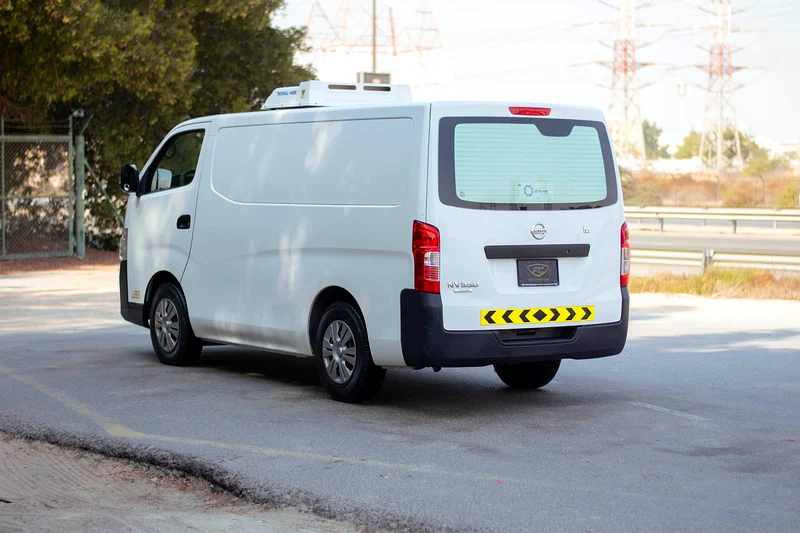 2019 Nissan Urvan | Standard Roof Chiller Van | GCC Specs | Ref#N3059863612793659395113