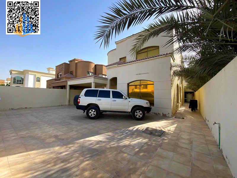 A golden opportunity for all lovers of luxury and elegance. Excellent location, excellent space, freehold for all nationalities \ 5BHK villa63879018698498110