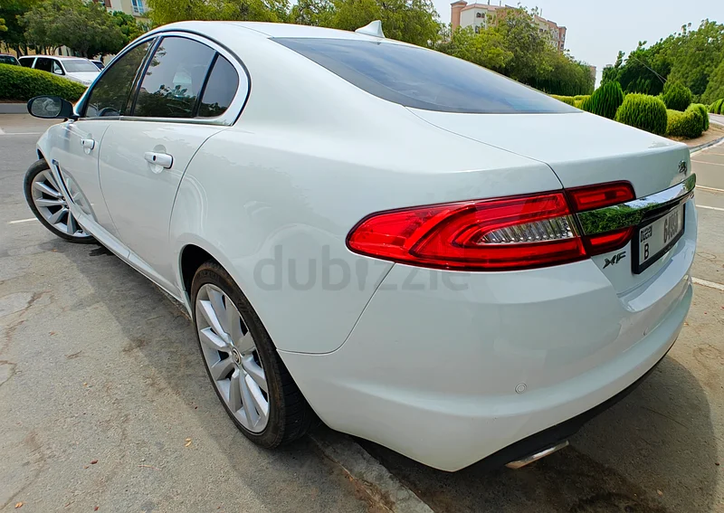 GCC Specs Jaguar XF fully serviced in Brand New condition.63613735650433113