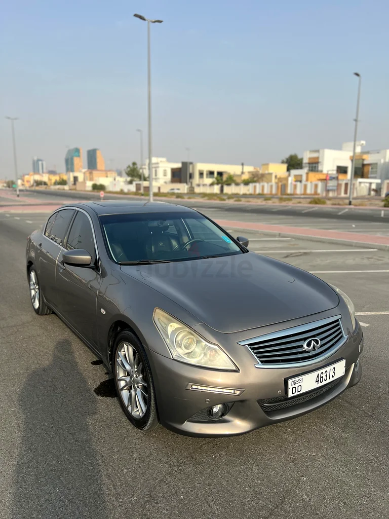 Clean Infiniti G25S 2014 Model63613736386177112