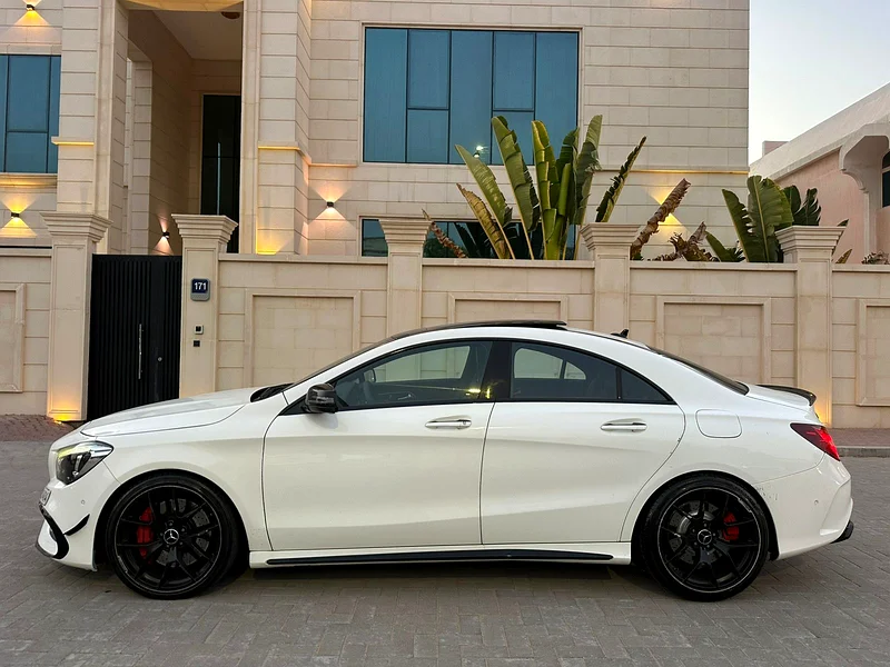 للبيع مرسيدس CLA45 الموتر (((AMG))) اصلي وكااالة خليجي فووول اوبشن موديل 201963613462257794113