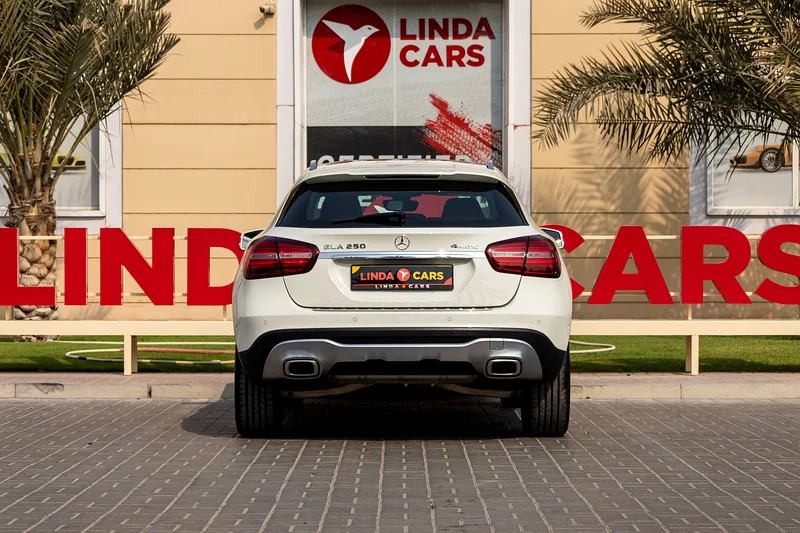 مرسيدس بنز GLA250 (عداد منخفض) 2018 مواصفات خليجية | ضمان | دفعة أولى مرنة63613737581058114
