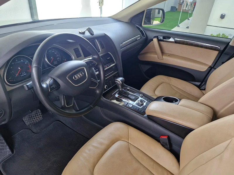 Audi Q7 GCC63612080302211112