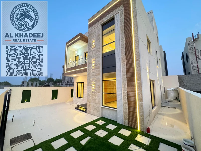 فيلا بديكورات وتشطيبات ممتازة، مع سطح كبير، في منطقة الهيليو 2. ضمان 25 سنة على الفيلا.63908680467842113