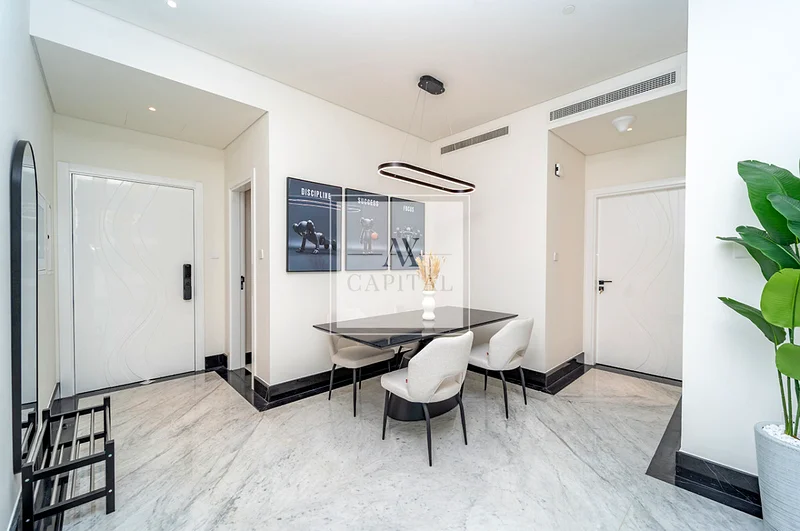 Spacious | Canal View | Vacant | Brand New63790342055939114