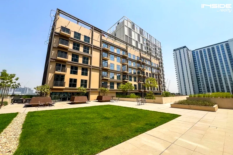 Vacant 1BR with Balcony | Pool and Gym Access63754035427331110