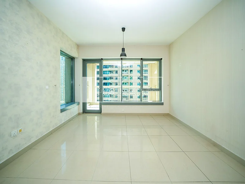 Spacious 2BR | Vacant | Ready to Move63771015752065113