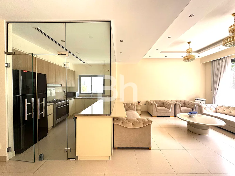 Extended |  Vacant Now  | Great location63754730247042112