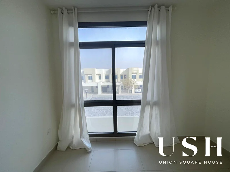 Exclusively 4 bedroom | Single row | vaccant63736715877121113