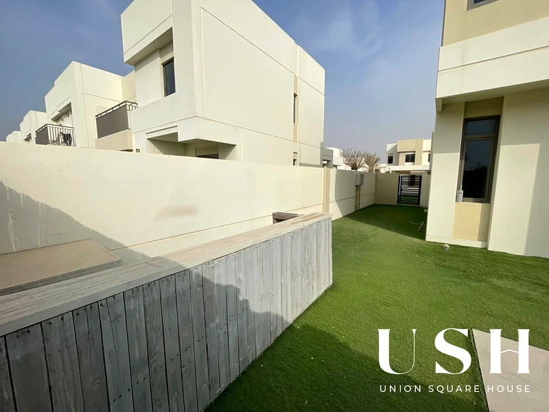 Exclusively 4 bedroom | Single row | vaccant63736715877121114