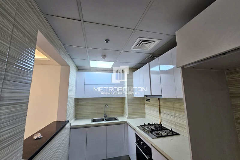 Huge Layout | Chiller Free | With Maidsroom63780903973122113