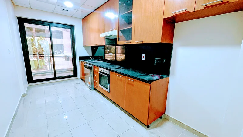 2 BHK | 0% Commission | Huge size | Balcony | Modern finishing63767946555010111