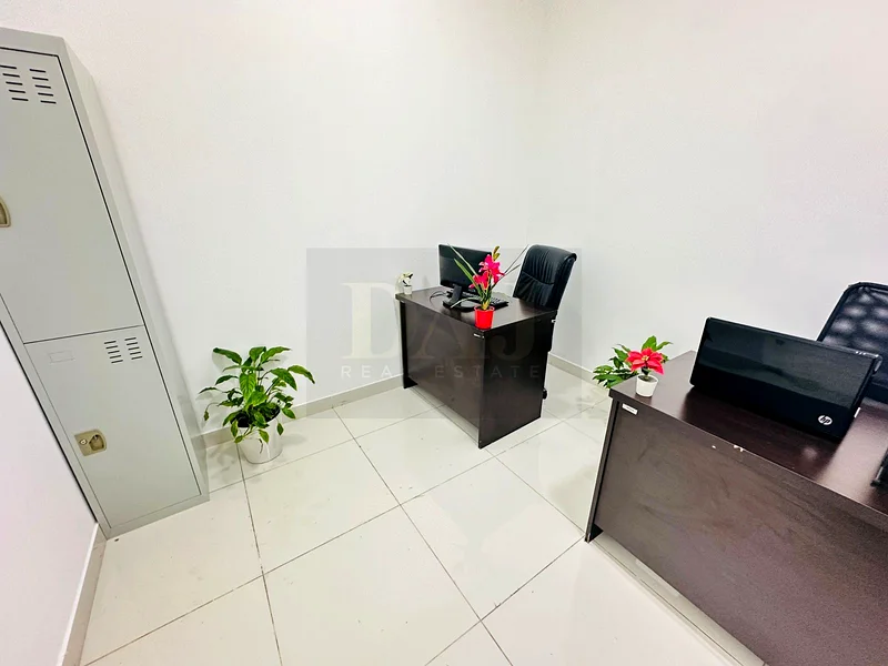 Stylish Office | Free Utilities | Direct from Owner63618314897409113