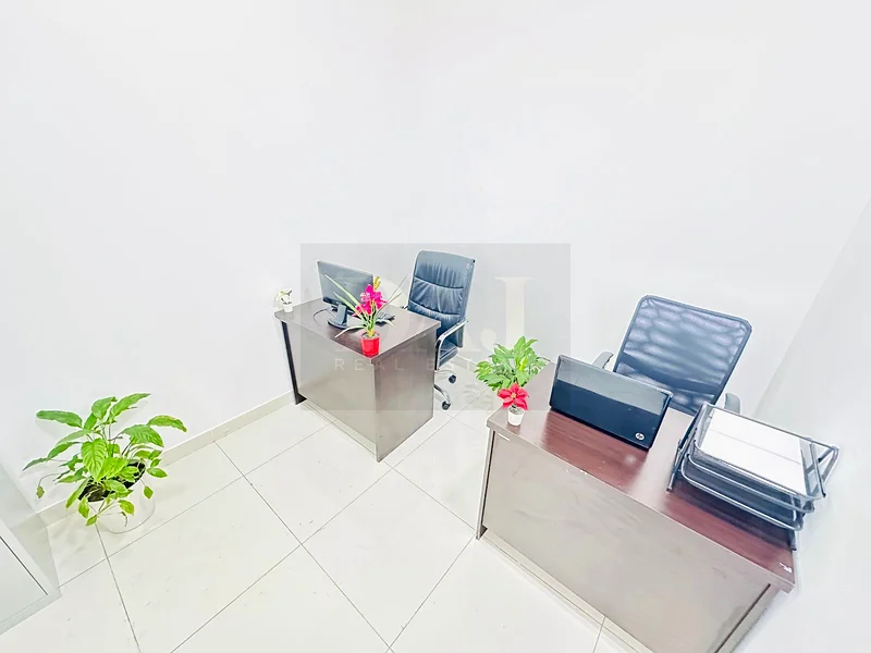 Stylish Office | Free Utilities | Direct from Owner63618314897409114
