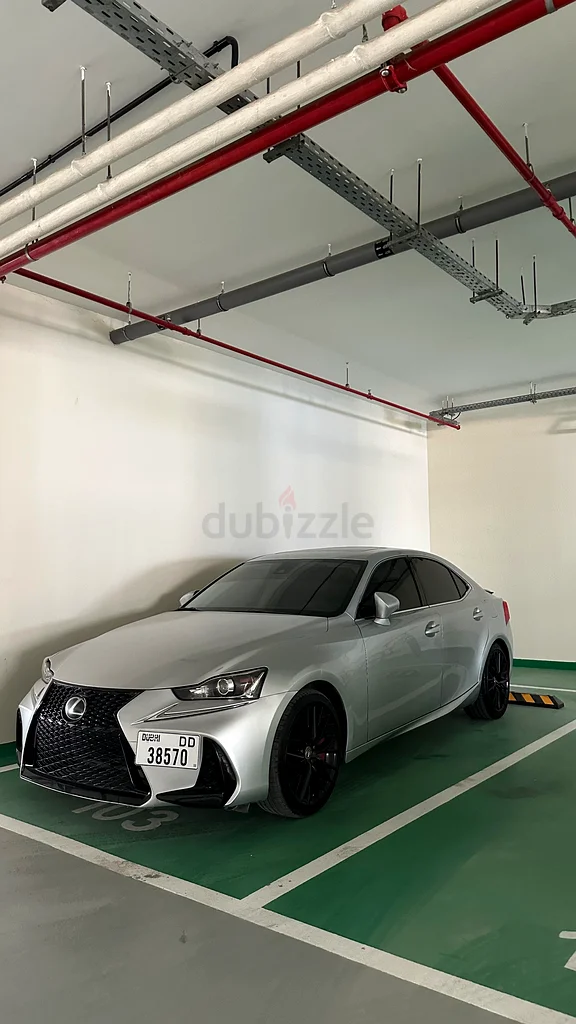 Lexus IS 200t 201763612074415363111