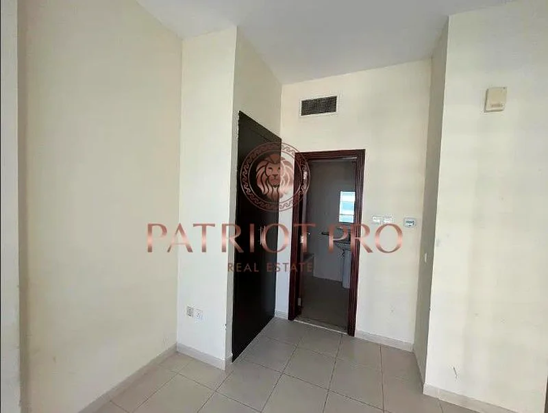 LOW PRICE | NEAT AND CLEAN | PARKING INCLUDED63734347324161112