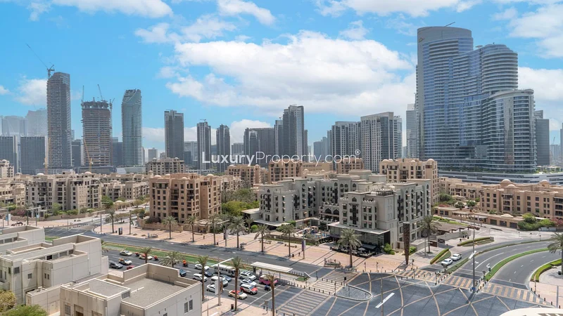 شاغرة | غير مؤثثة | 15 يومًا إعفاء من الإيجار63769450703618110