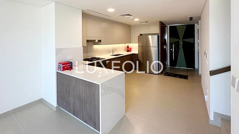 Prime Location | Vacant | View Today63930282631170112