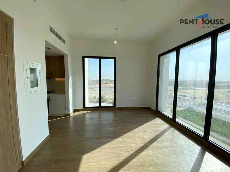 ستوديو برايت | إطلالة على تاون هاوس | شاغر63951421656065112