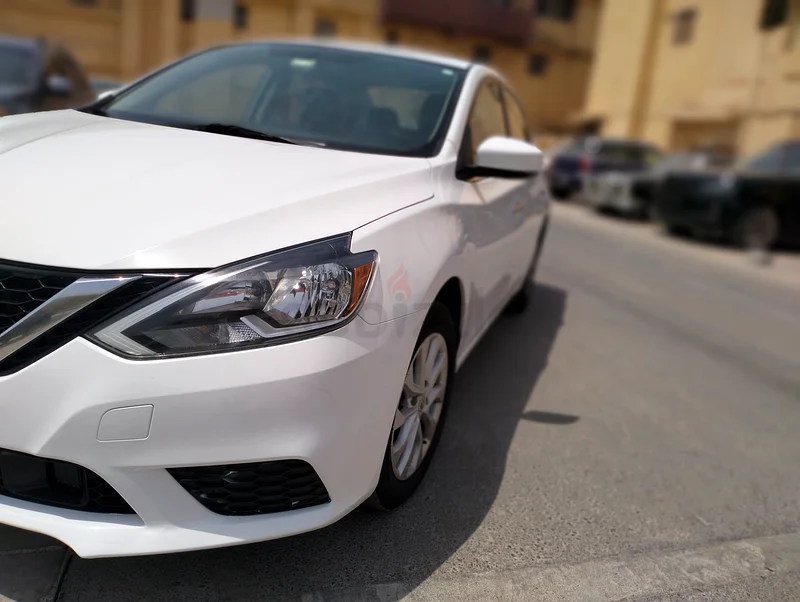 Nissan sentra 2018 Full option63612797162114112