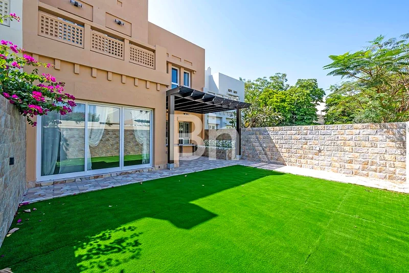 Upgraded | Vacant | Opposite Pool and Park63654978734210113