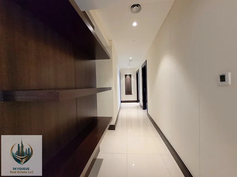 Burj Khalifa View | Higher Floor | Luxurious & Elite Class63770523803521112