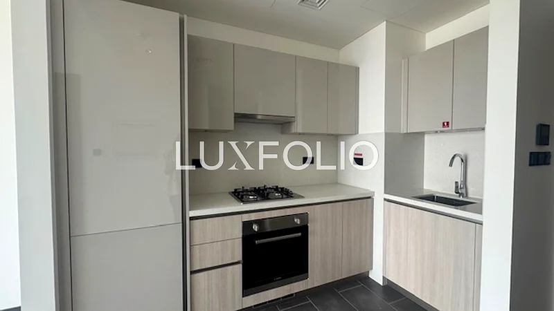 Appliances | Pool view | Brand new63759460622211114