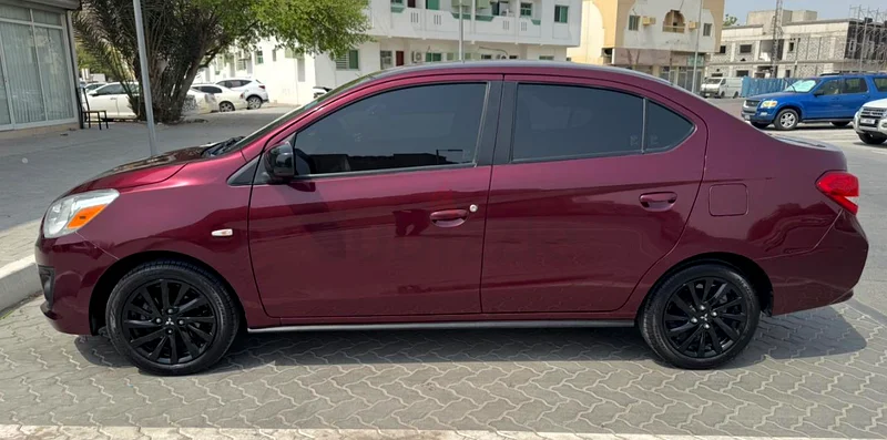 ميتسوبيشي ميرايج G4 أعلى خط63612067780353114