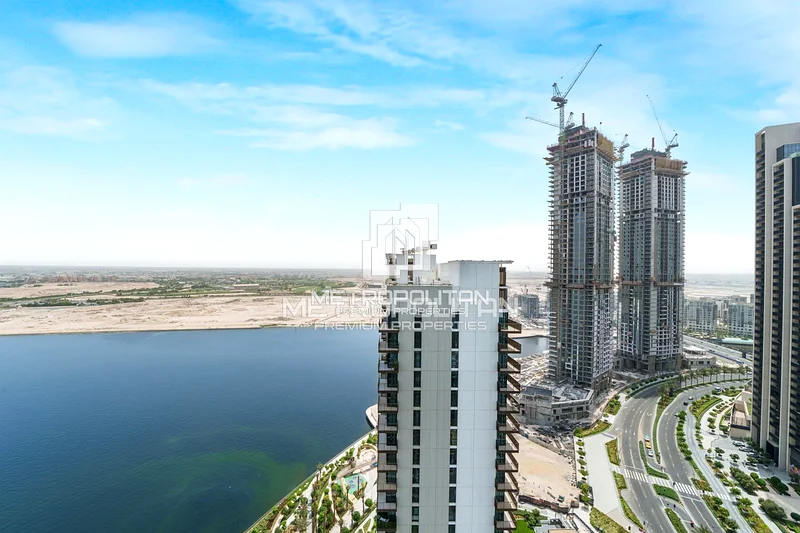 Stylish 1 Bed | Prime Location | Full Sea View64026024160641112