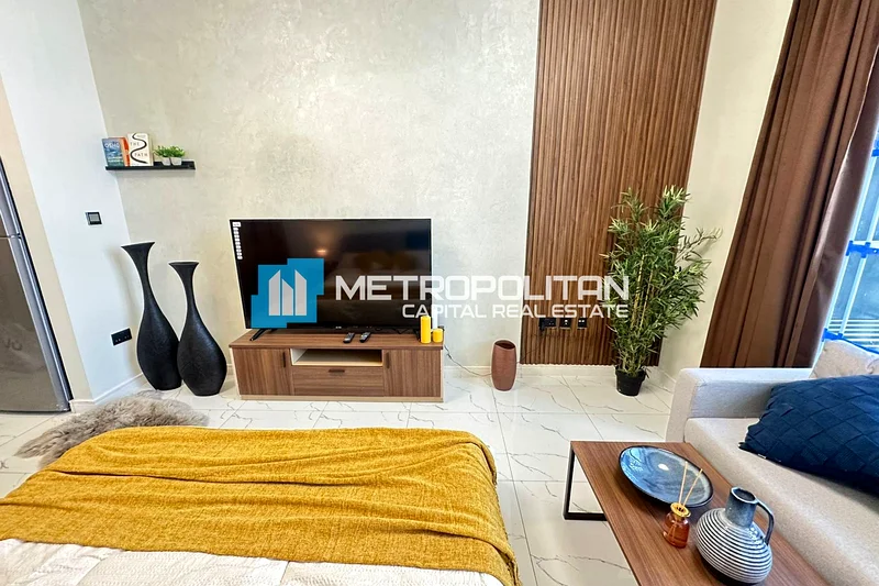 ستوديو مؤثث | شرفة | مسبح وصالة رياضية | النوع أ63840371093378114