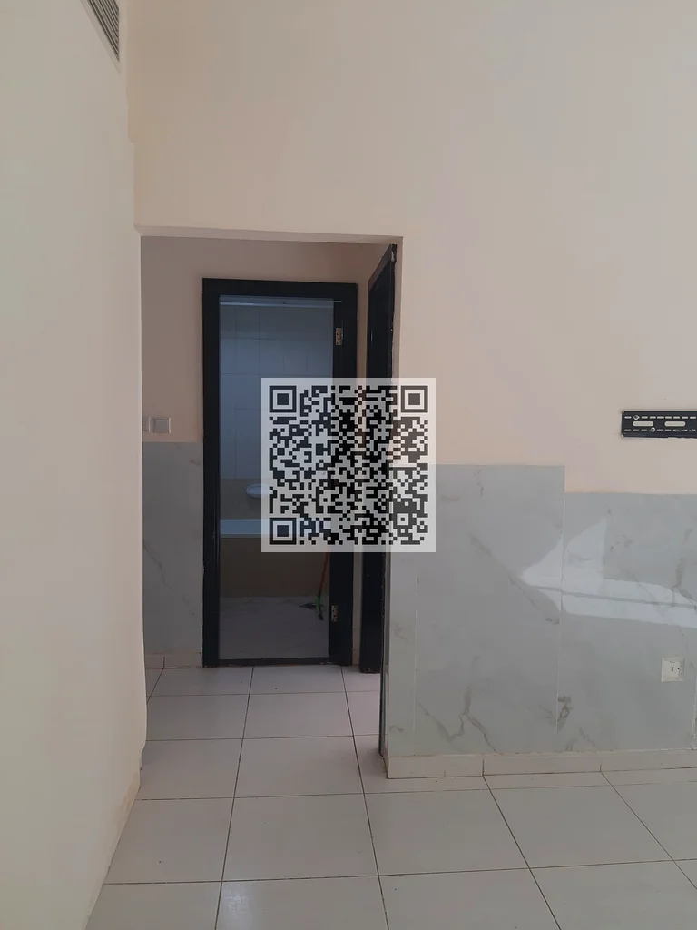 شقة من غرفتي نوم وصالة مع بوديوم أو تراس للإيجار في أبراج بارادايس ليك ب663712151678977112
