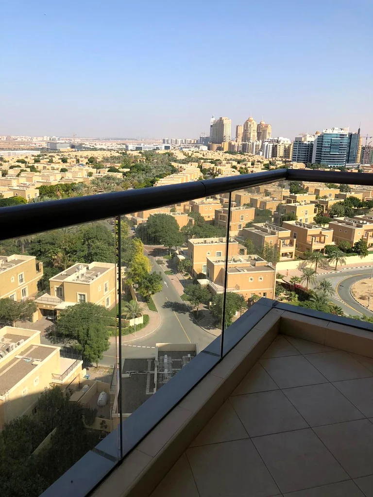 Vacant 1 bhk | Open High Floor View | Bright apartment63978364366210111