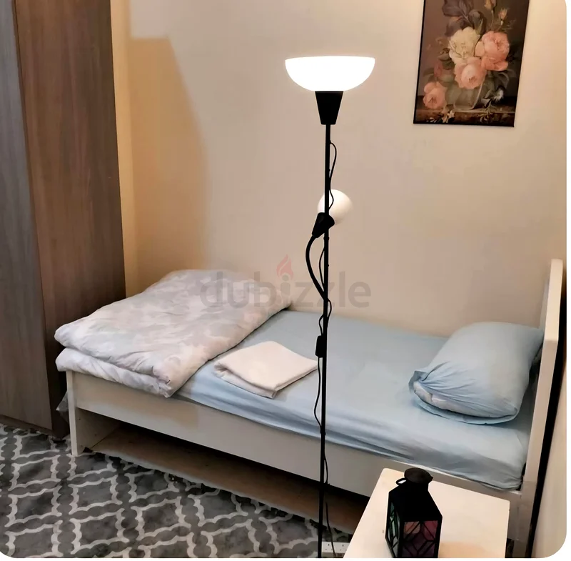 Single bed for rent in tecom Next to dubai internet city Metro station63797913950210110