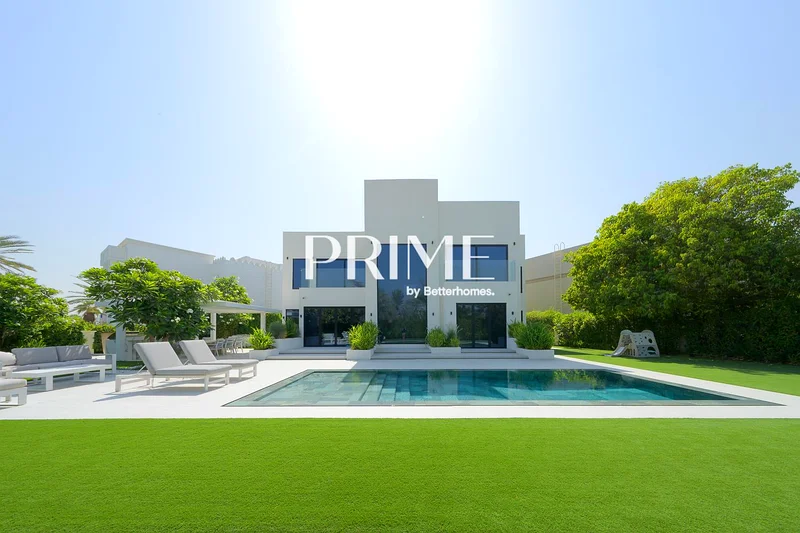 Skyline Views | Upgraded | Plot 13,800 sqft63918088003586110