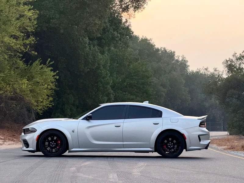 CHARGER HELLCAT JAILBREAK 2023
WIDE BODY LAST CALL (807 HP) 
Original paint63612062487683112