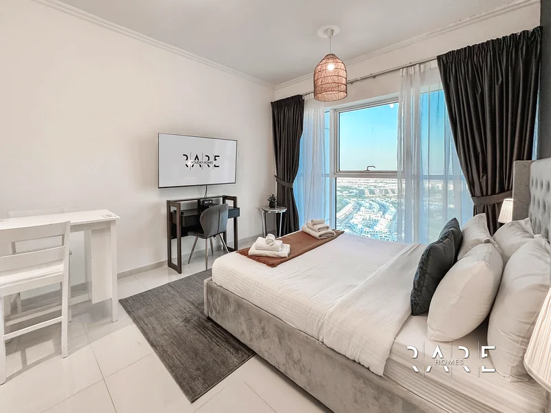 Vacant | Spacious Studio on Top Floor | Full Golf Course View63738763603202111