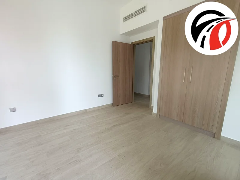 شقة جديدة فاخرة من 3 غرف نوم بدون تبريد ومجهزة بأجهزة مطبخ63802986831745114