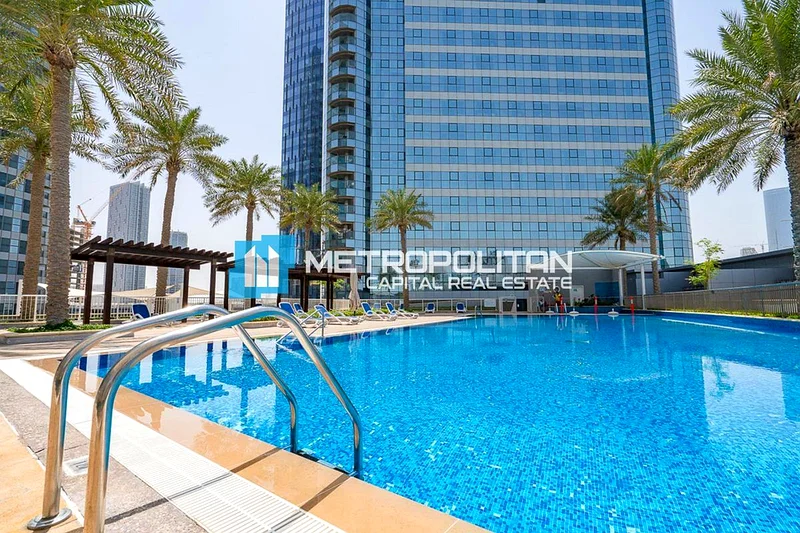 Modern 1-Bedroom | Corner Unit | Community Pool63842426763905112